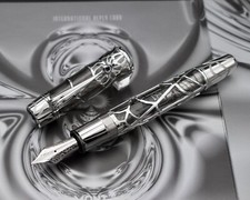 MONTBLANC 2004 Magical Black Widow Skeleton Limited Edition 88 WG Fountain Pen M
