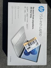  New In Box  HP 15.6  FDH Laptop - Windows 11- AMD RYZEN 5 - 8 RAM - 512 SSD