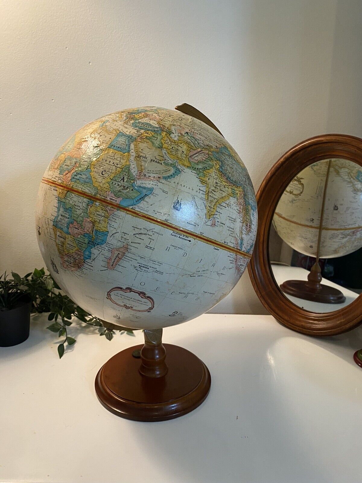 REPLOGLE Vintage Desk Globe 12" World Nation Series on Wood base Made in USA