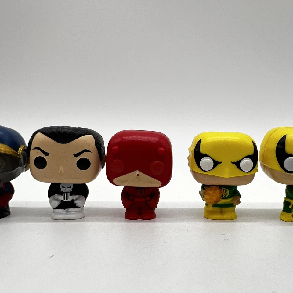 Funko Calendario de Adviento de Vacaciones Marvel Punisher Daredevil y Más Lote de 6 Figuras de Juguete Foto 4 de 4