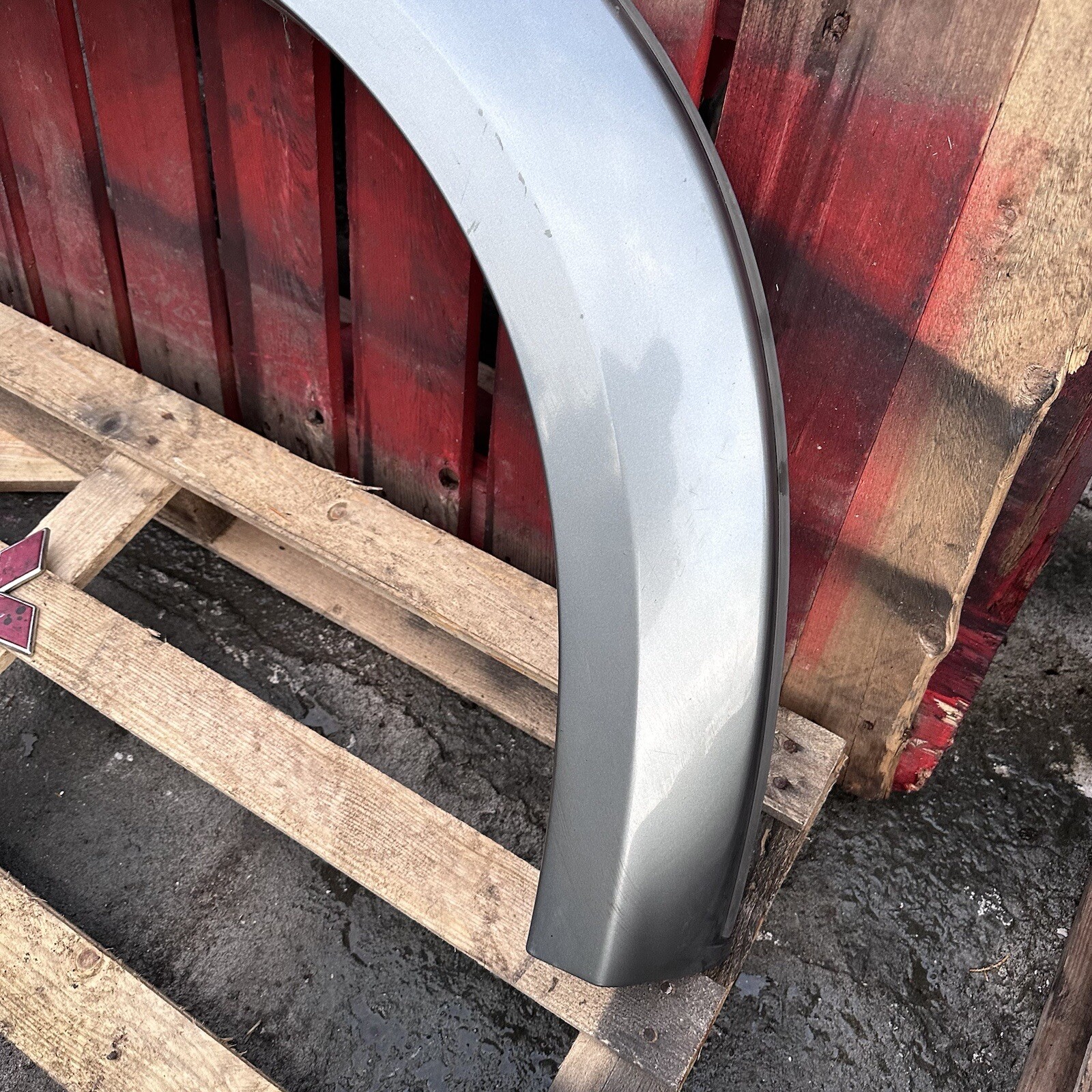 2008 MITSUBISHI L200 2.5 DID FRONT WHEEL ARCH Passenger n/s TRIM "06