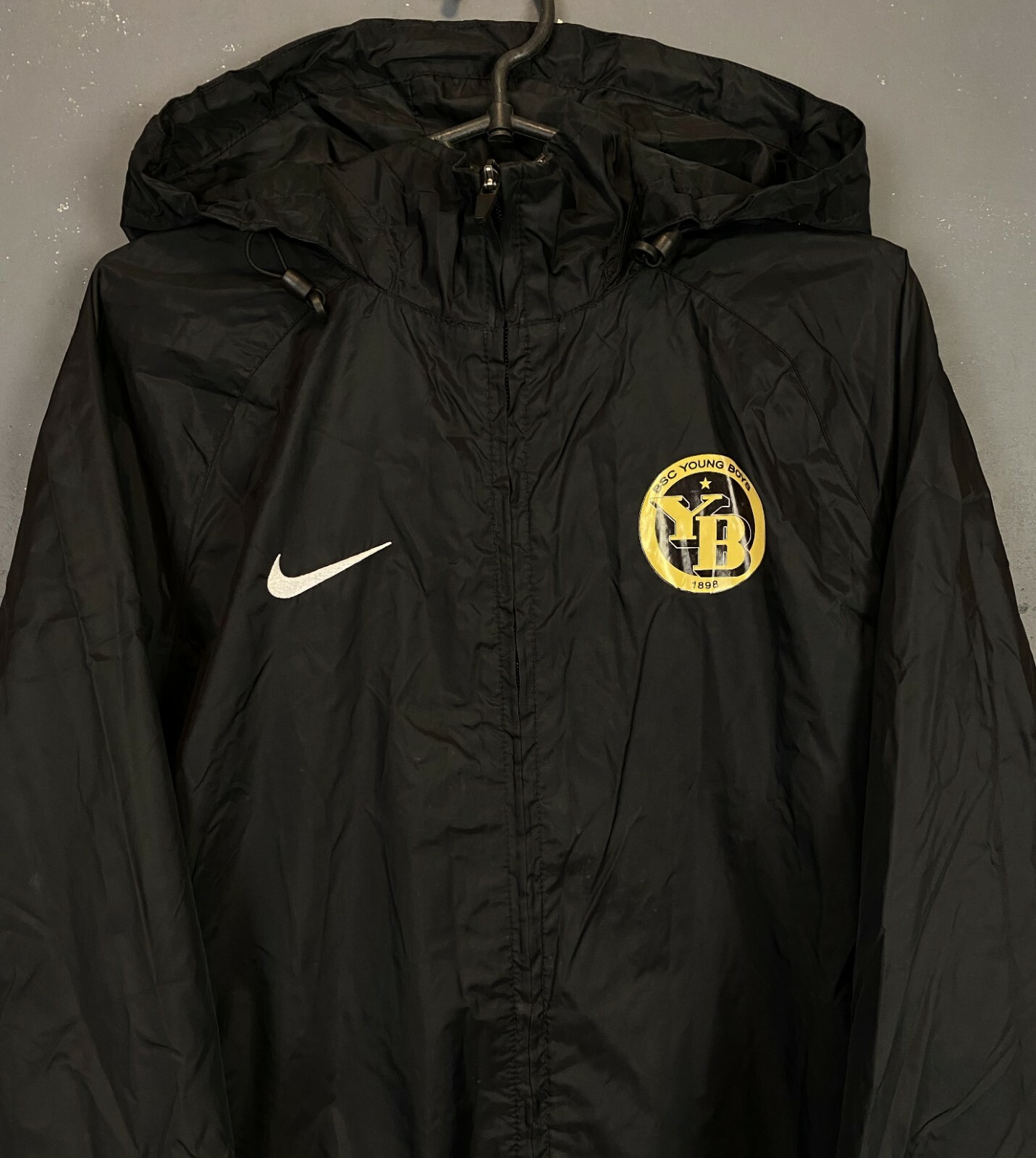 MEN'S NIKE FC BSC YOUNG BOYS RAIN 