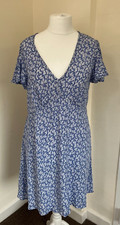 Primark Floral Dress - Size 16 - Blue      BNWT      (J)
