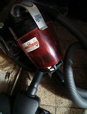 dirt devil staubsauger beutellos Rot