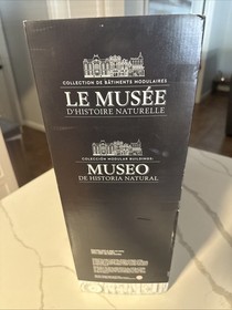 Lego ICONS: Natural History Museum 10326 New Sealed Box