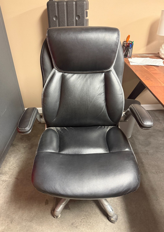 Serta Brinkley Chair