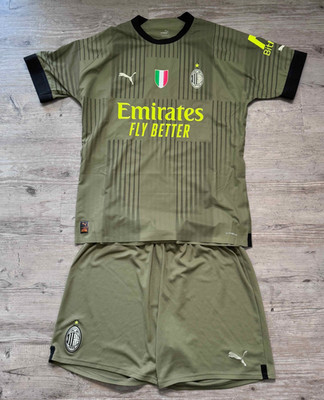 AC Milan Trikotset Ibrahimović #11, 3rd Kit, Grün, Session 2022/2023 , XL