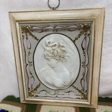 Vtg 60s Turners wall accessories 3D cameo wall art