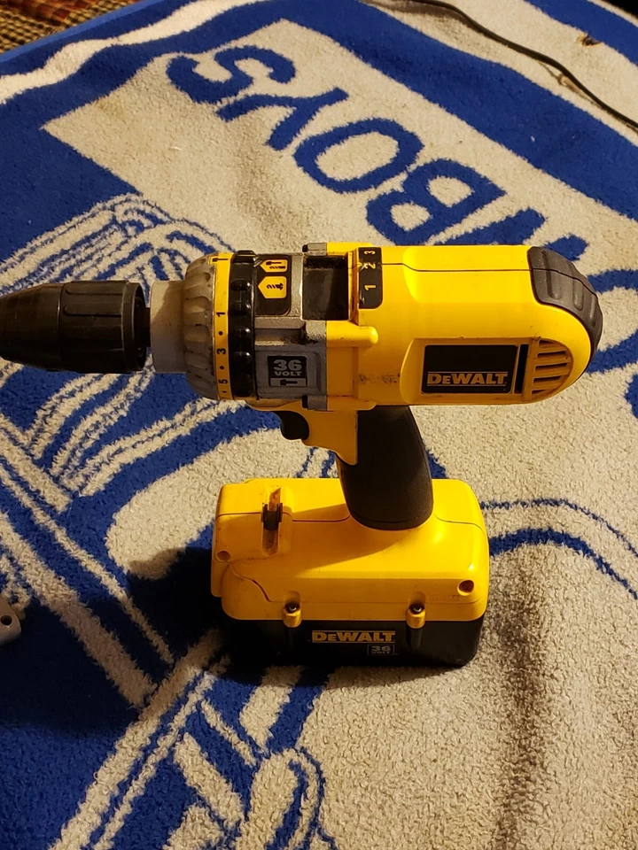 Dewalt 36 Volt 1/2 " Combo - Image 3 of 4