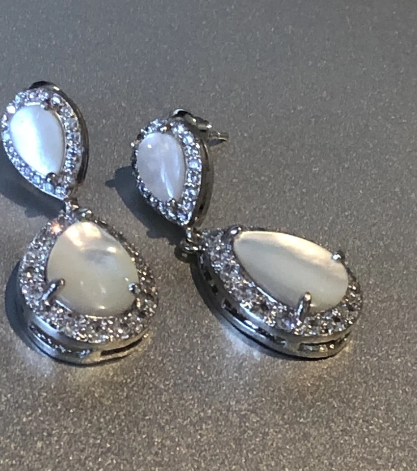 18k White Gold Plated Mother of Pearl Drop Earrings made w/ Swarovski Crystal - Image 3 of 4