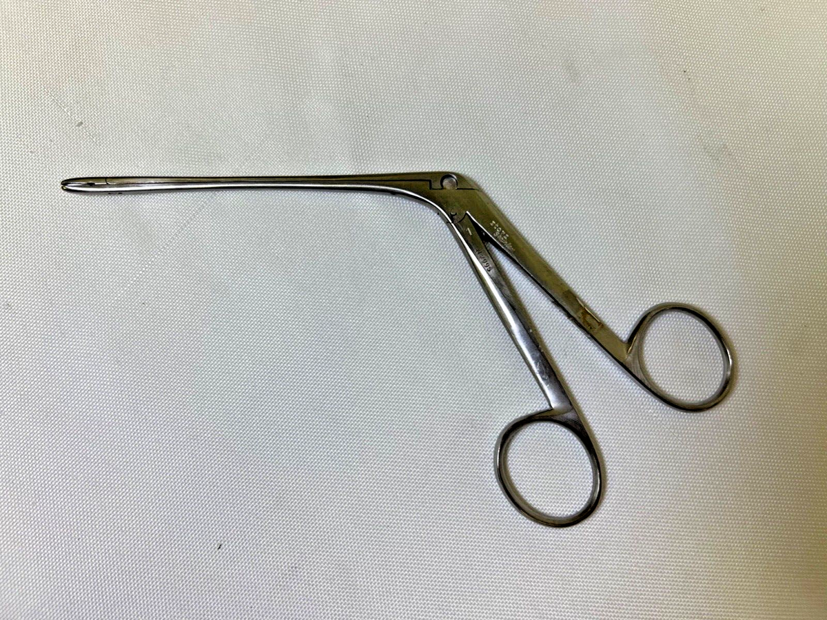 Storz N2995 Takahashi Nasal Forceps 2.5mm x 8mm Jaws WL: 4.5