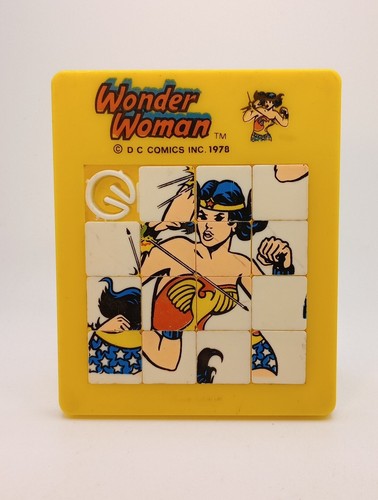 Vtg. 1978 DC Comics Inc. Wonder Woman Slide Tile Puzzle COMPLETE Hong Kong