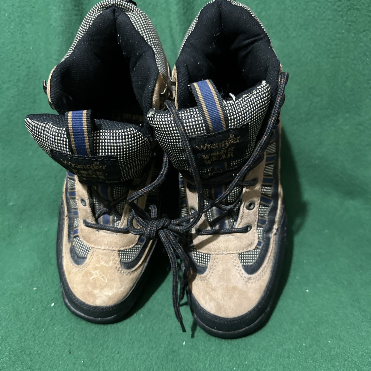 Wrangler Work Wear Steel Toe Slip Resistant Size 8.5 Men display picture 2