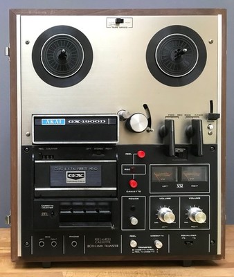 Akai GX1900D Tonbandgerät Streifen und K7 zum Überholen funktioniert teilweise. 21 kg