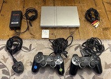 Sony PlayStation 2 PS2 Silver Slim Console  Working 2 Controllers AV Power Lead