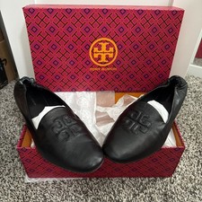 TORY BURCH Smoking Slipper Leather Embossed Logo Women s Size 8 w/Box