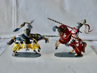 54mm Peipp tournament knights pair in very good collectors painting
