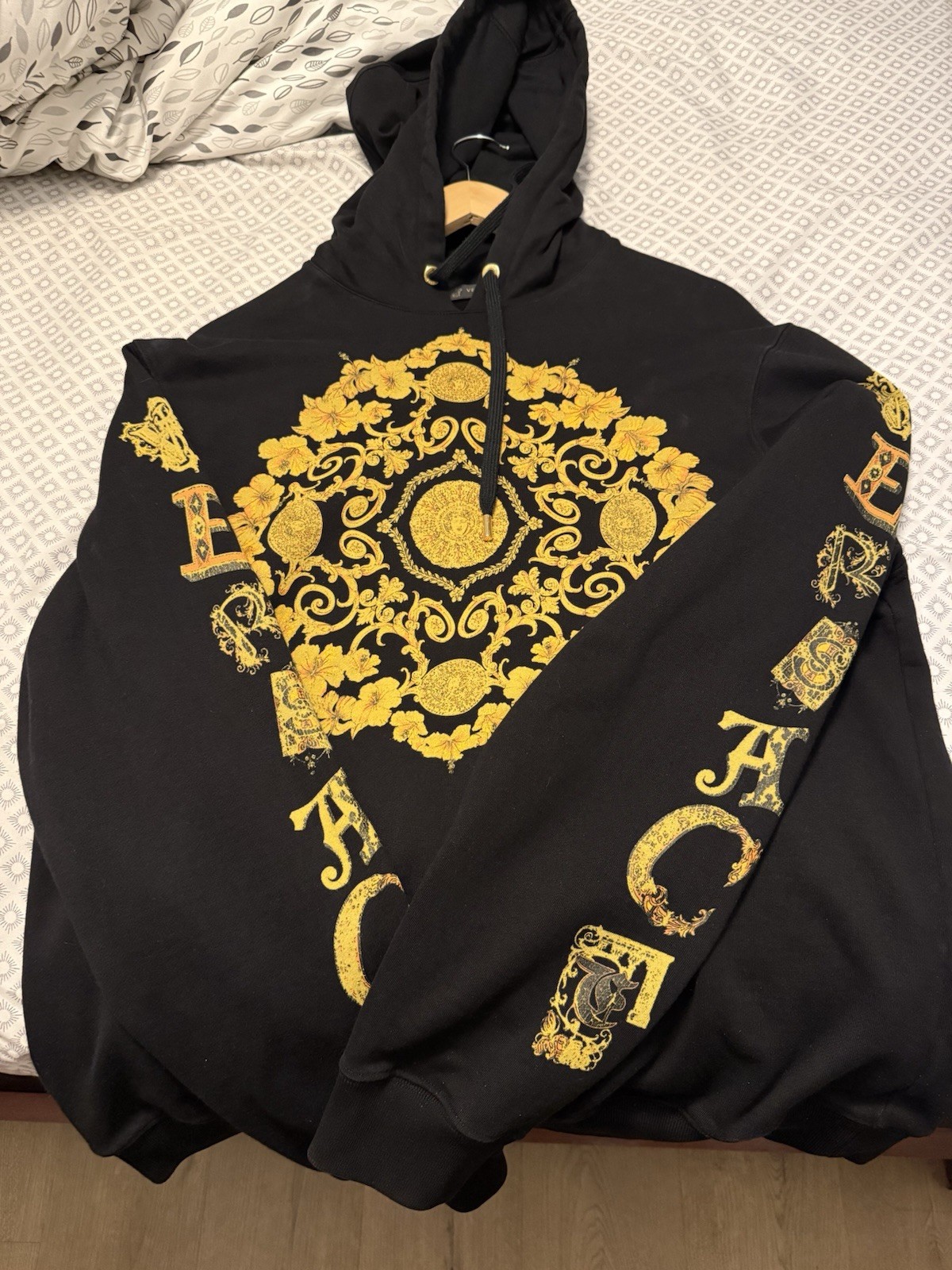 VERSACE Authentic Black and Gold BAROQUE Hoodie 2XL