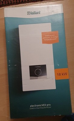 Vaillant VED Pro E 18/8 B EEK A 18 kW Durchlauferhitzer - Weiss (0010023793)