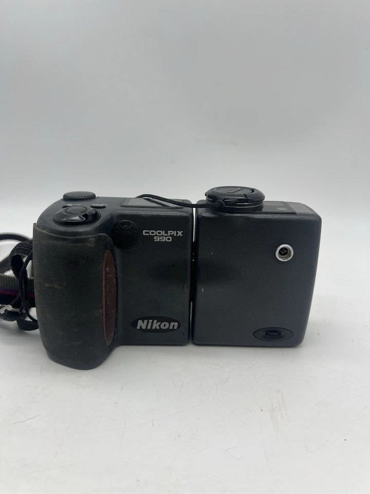 尼康 Coolpix 990 (E990) 黑色 3.34 万像素旋转数码相机 带表带 — 第 4/4 张图片