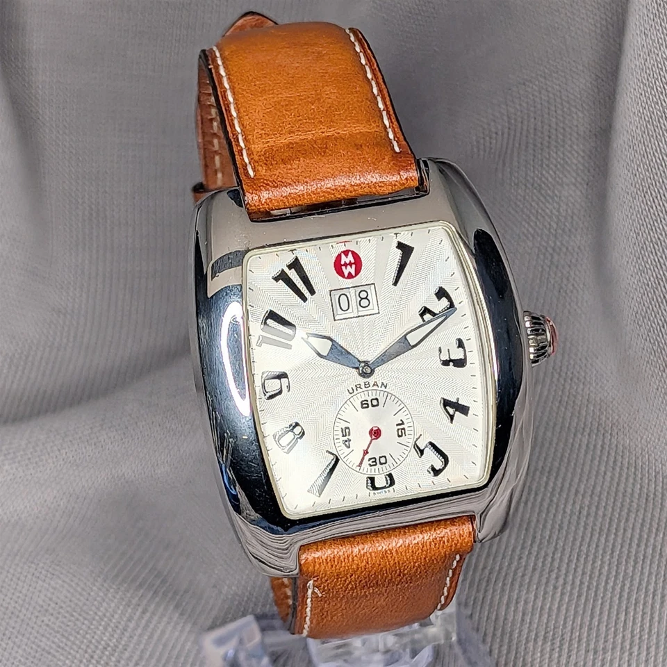 Michele Urban Unisex 71-280 Reloj Suizo Grueso 36mm Tonneau Big Date Correa Marrón Foto 2 de 4