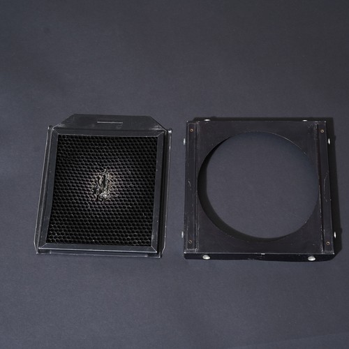ELINCHROM Square Honeycomb Grid Wide Spot with 21cm Gel Holder Frame A7474 - Picture 2 of 9