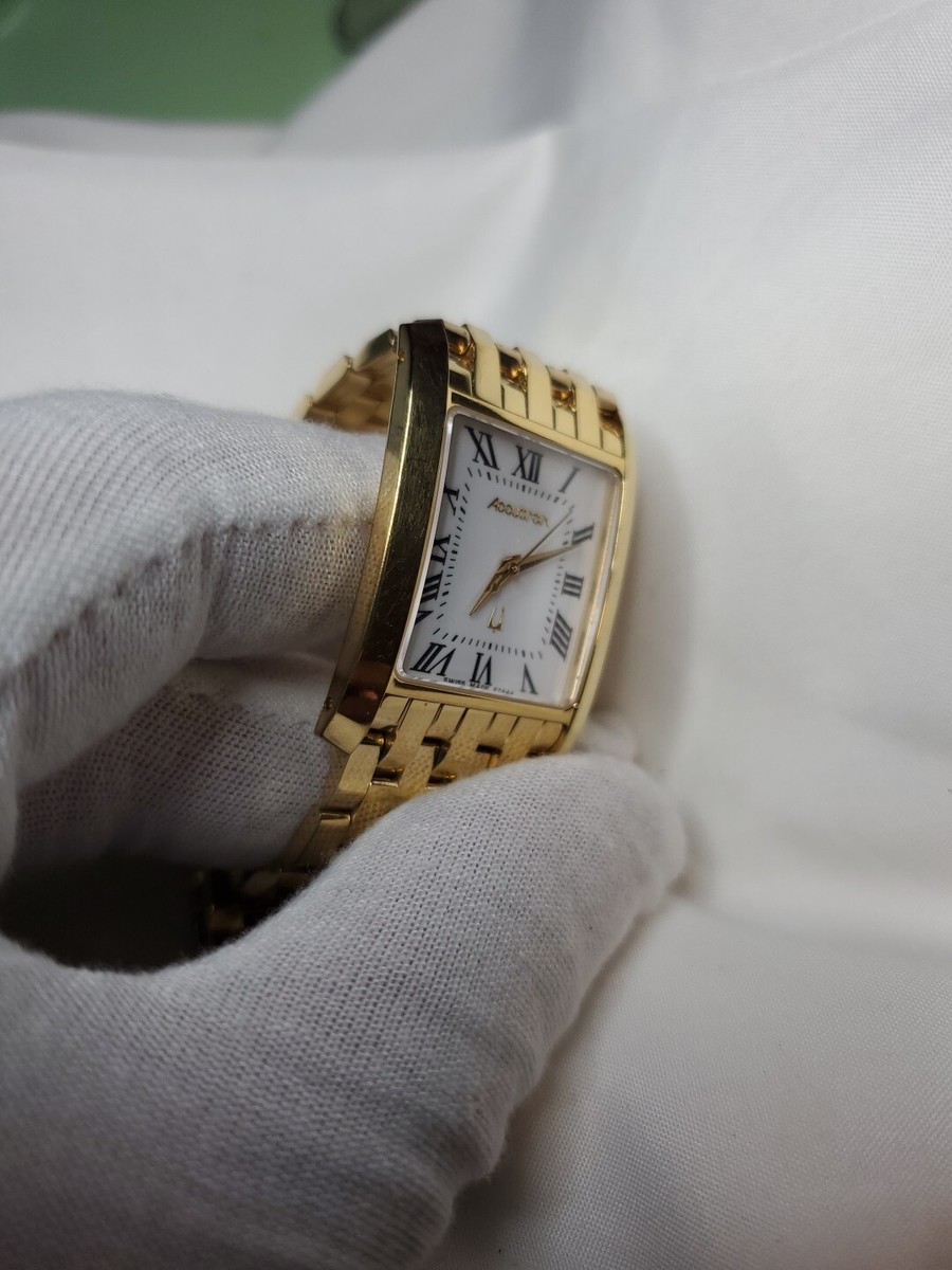 Bulova Accutron Swiss Made 27A44 Casual Men's Watch Gold