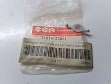 Suzuki RGV 250 91 93 RG 125 92 94 exhaust valve spring support 1127422d01