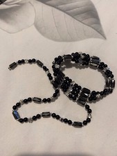 Bracelet magnétique noir et argent