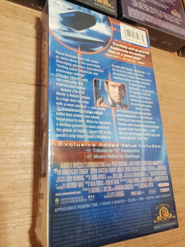 The James Bond 007 VHS Collection LoT! (6) BRAND NEW FACTORY SEALED! Moonraker - Picture 11 of 12