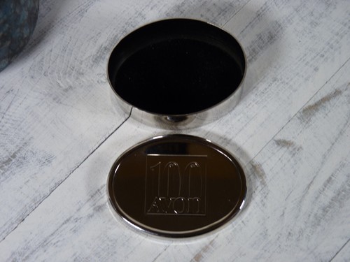 Vintage 100 Avon Silver Tin Black Velvet Lined Lidded Trinket Box G2 - Picture 2 of 9