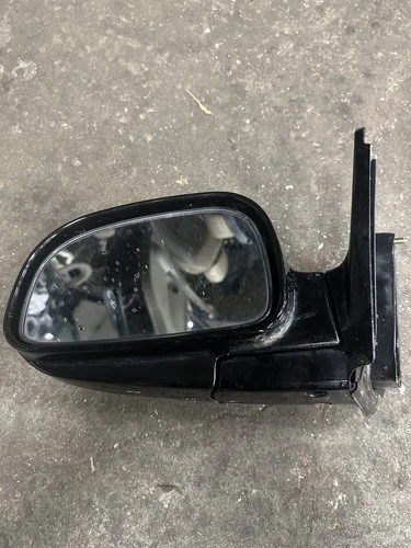 2005-2006 HYUNDAI SANTA FE RIGHT FRONT PASSENGER SIDE POWER DOOR MIRROR OEM 