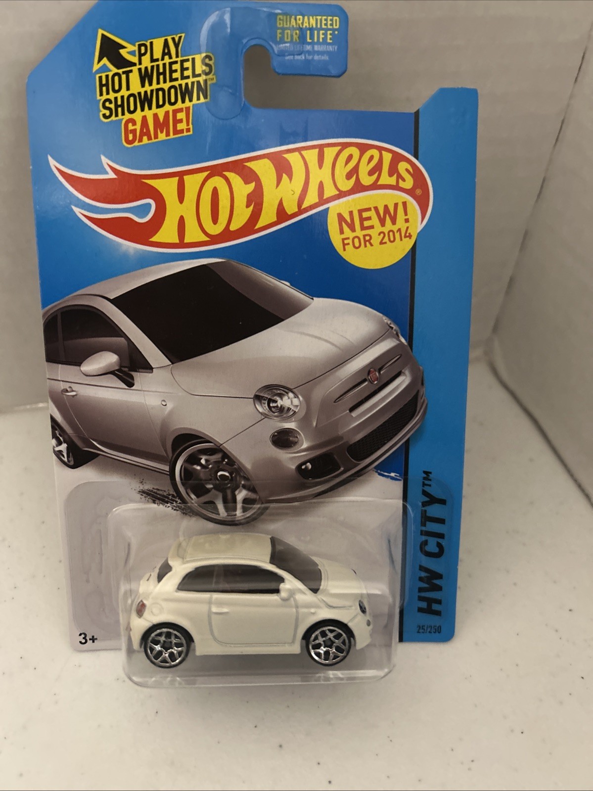Hot Wheels 2014 HW City Fiat 500 #25/250