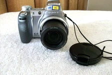 "Sony Super Steady Shot DSC-H2 Digital SLR Camera"  Very Good & Works /Free Ship