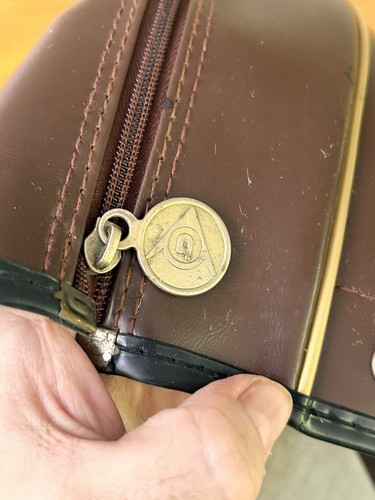 Vintage Dunlop Golf Cart Bag 6-Way Divider Brown Tan Leather USA Rain Hood Socks - Picture 16 of 24