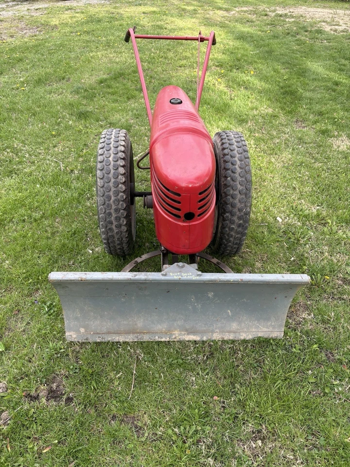 1950 David Bradley 917.57520 walk-behind tractor with a snowplow attachment - Image 2 of 4