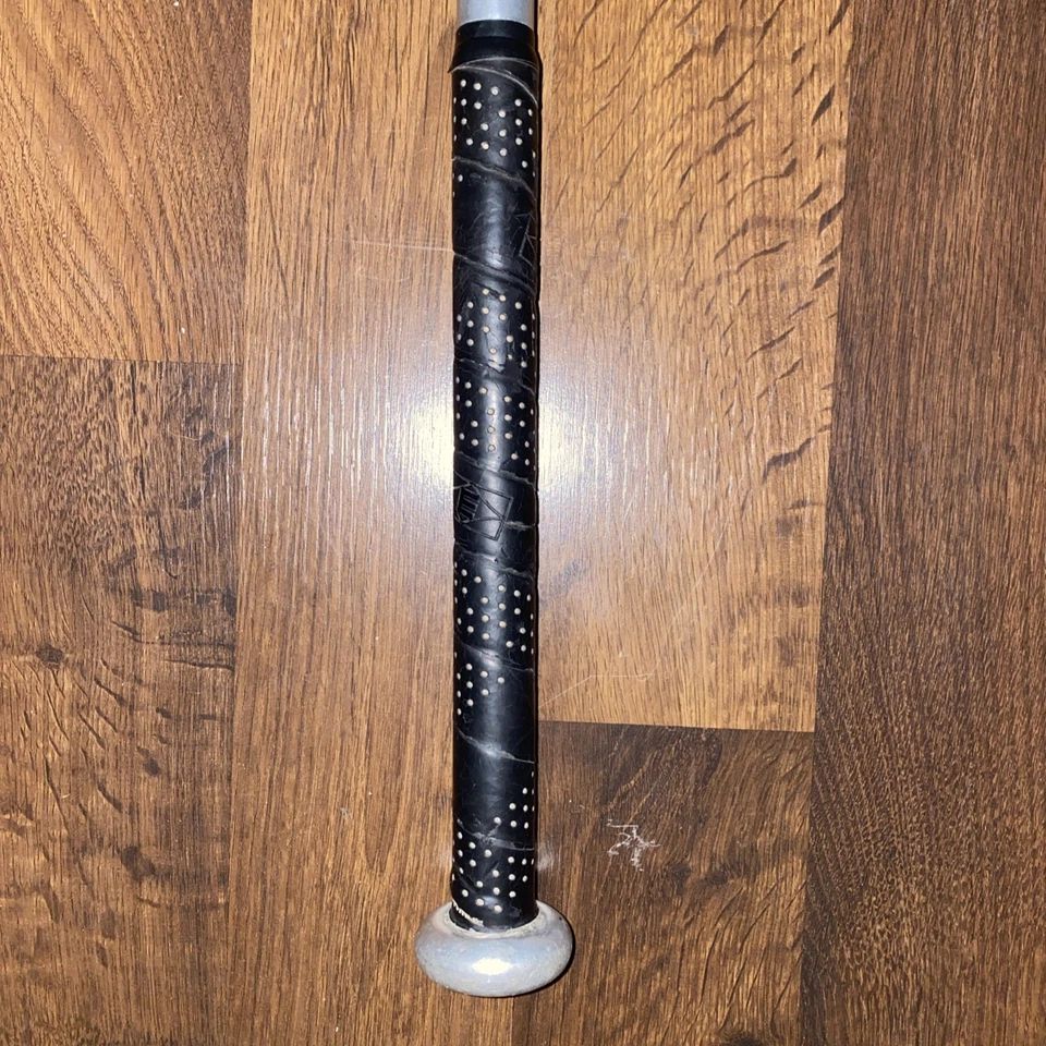 Bate de softbol Easton X-Treme - SK12 33" 26 oz - 2,25 - muy limpio Foto 2 de 4