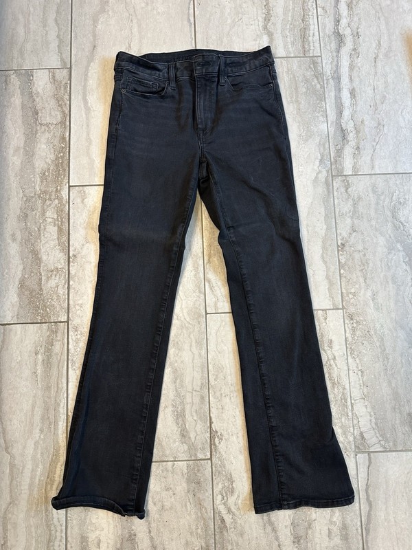 Women’s Black American Eagle Jeans Size 6
