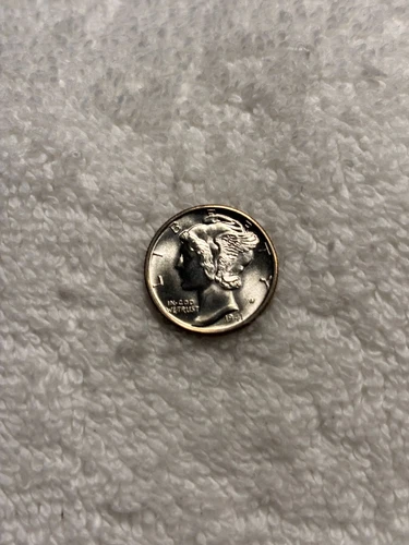 1941-D Brilliant Uncirculated Silver Mercury Dime w/FSB... NICE GEM! See Photos.