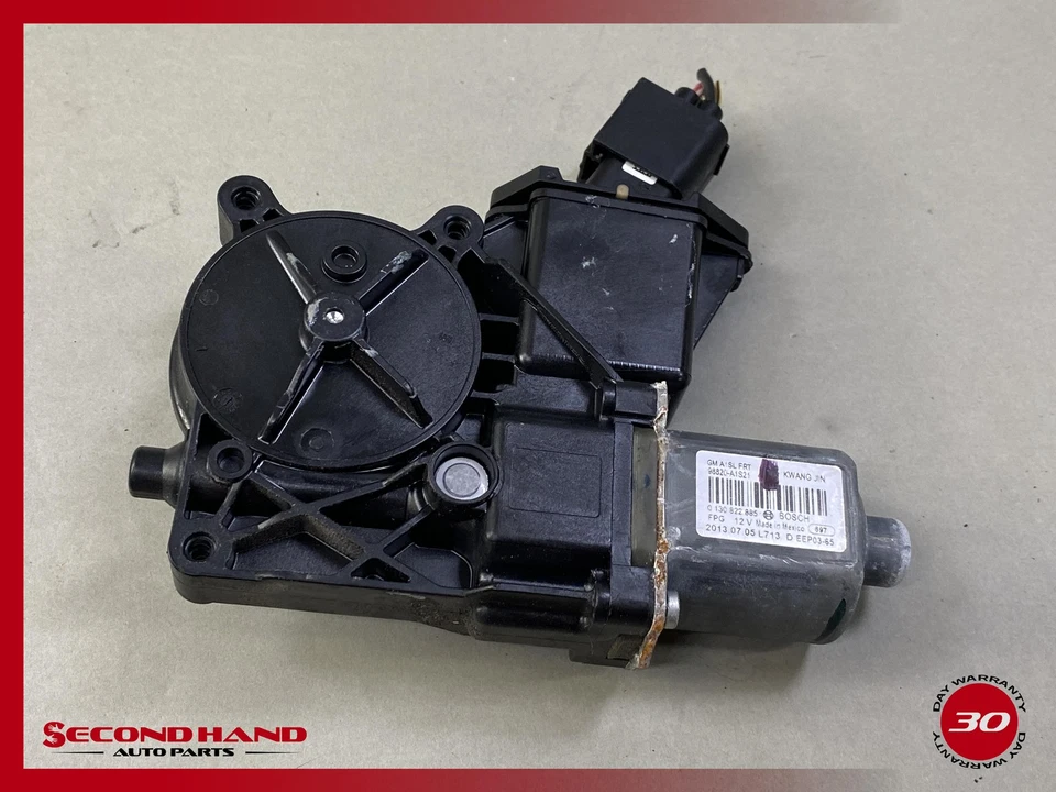 13-18 Cadillac ATS Front Right Passenger Side Window Regulator Motor OEM - Image 4 of 4