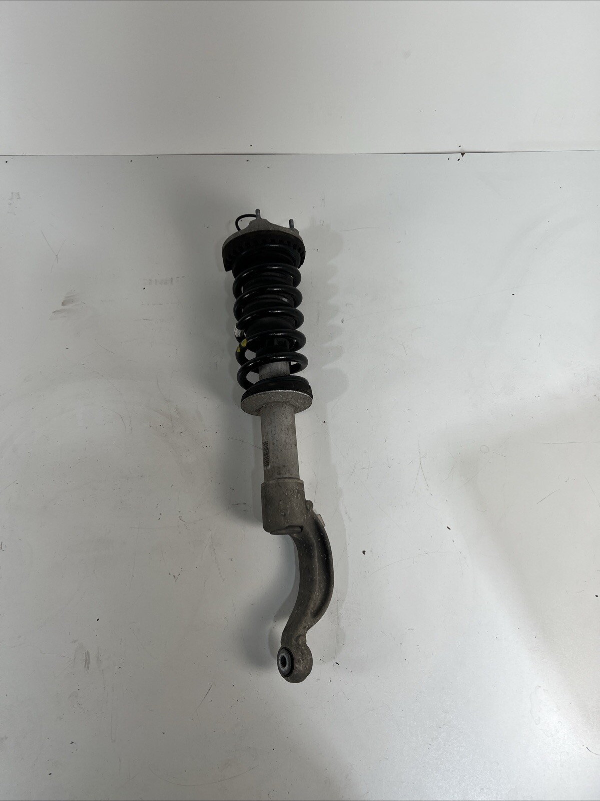 OEM 2014-2020 Maserati Quattroporte Ghibli Front AWD Suspension Spring Strut
