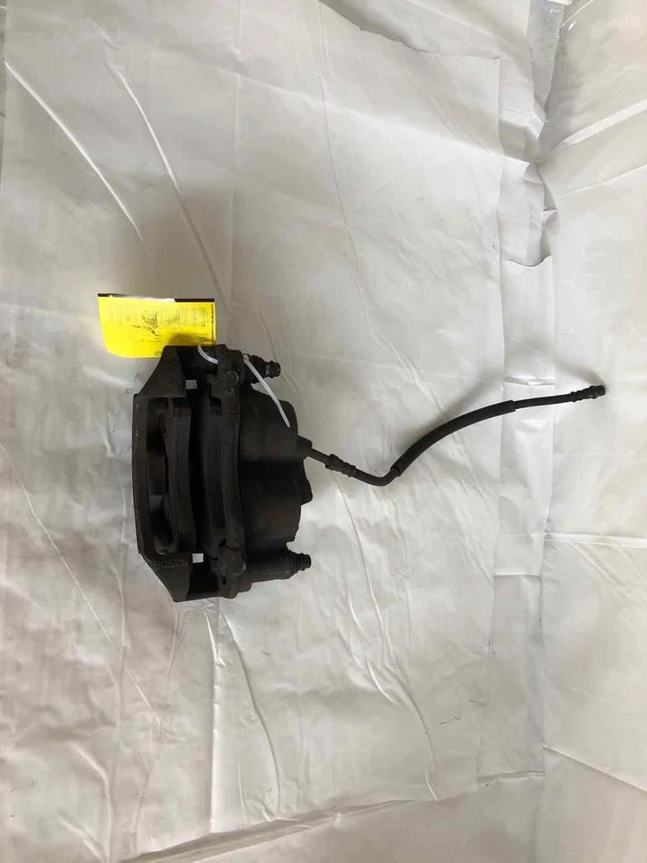 Pinza de freno de disco trasera izquierda Dodge Sprinter 3500 2002-2006 lado del conductor izquierda Foto 3 de 4