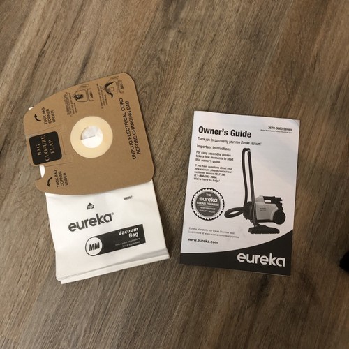 Eureka Mighty Mite Bagged Canister Vacuum Cleaner 3670H For Hardwood And Carpet - Picture 2 of 16