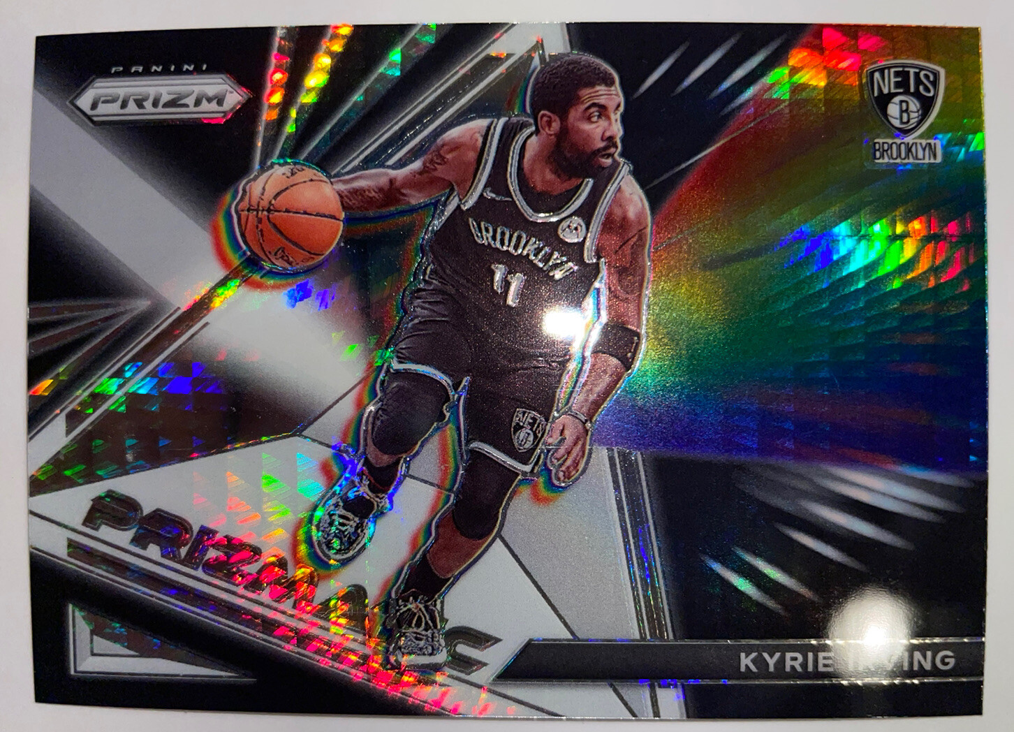 2021-22 PANINI PRIZM KYRIE IRVING HYPER PRIZMATIC INSERT BROOKLYN NETS