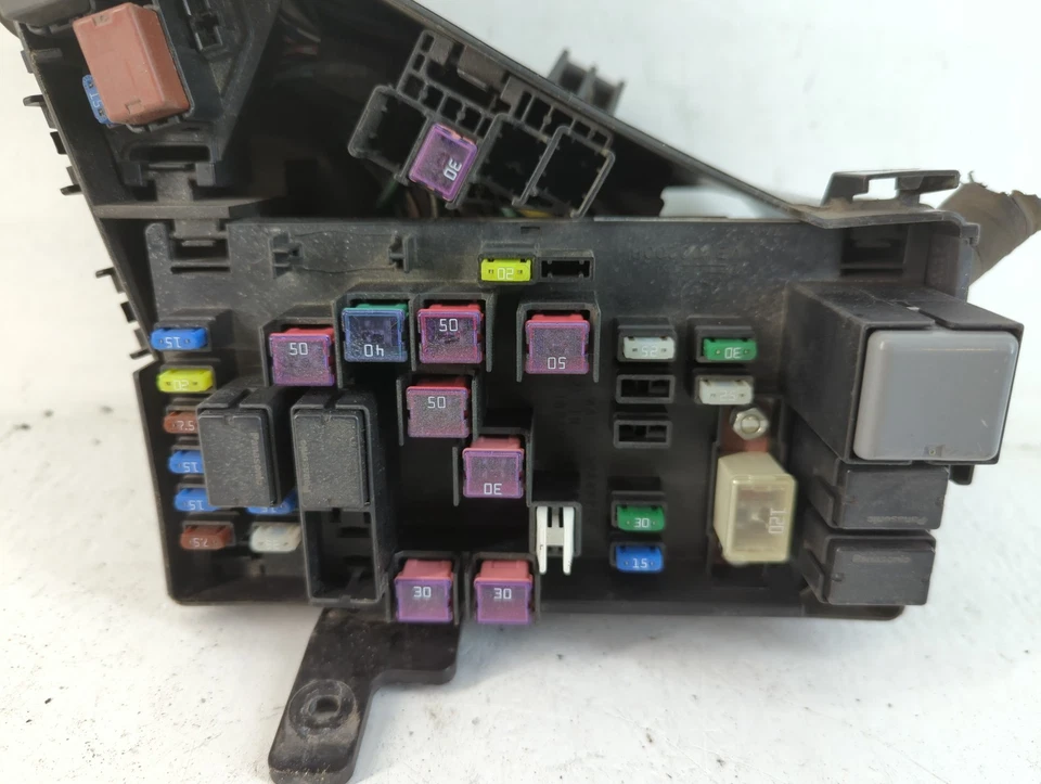 Subaru Impreza 2016-2016 caja de fusibles caja de fusibles módulo de relé Mb503608b V8GS5 Foto 4 de 4