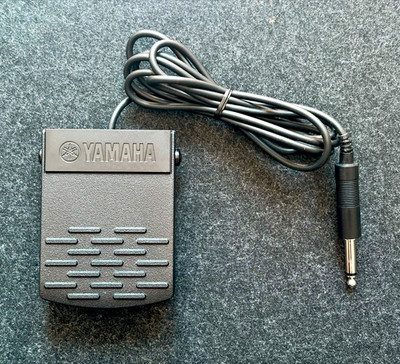 Yamaha  FC-5 FC5 Sustain-/Dämpferpedal für Keyboard, Piano, rutschfest