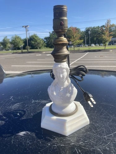 Rare Classical Nude Lady Girl Milk Glass Figural Electric Boudoir Lamp Base 1930