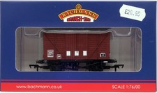 BACHMANN 37-905 - 12T Shock Absorbing Van Planked Ends- BR Bauxite (Late) [NEW]