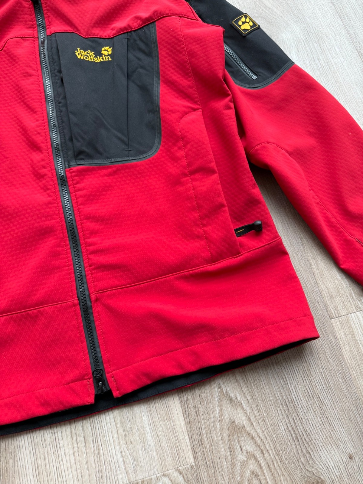 Jack Wolfskin Storm Lock Softshell Red Jacket - image 4