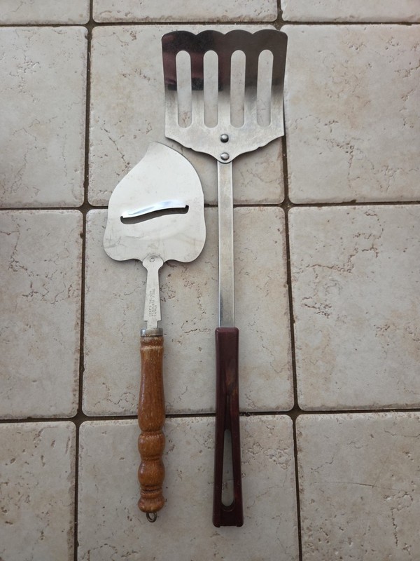 Stanhome slotted stainless steel spatula/ Chef's Delight Taiwan Cheese Slicer